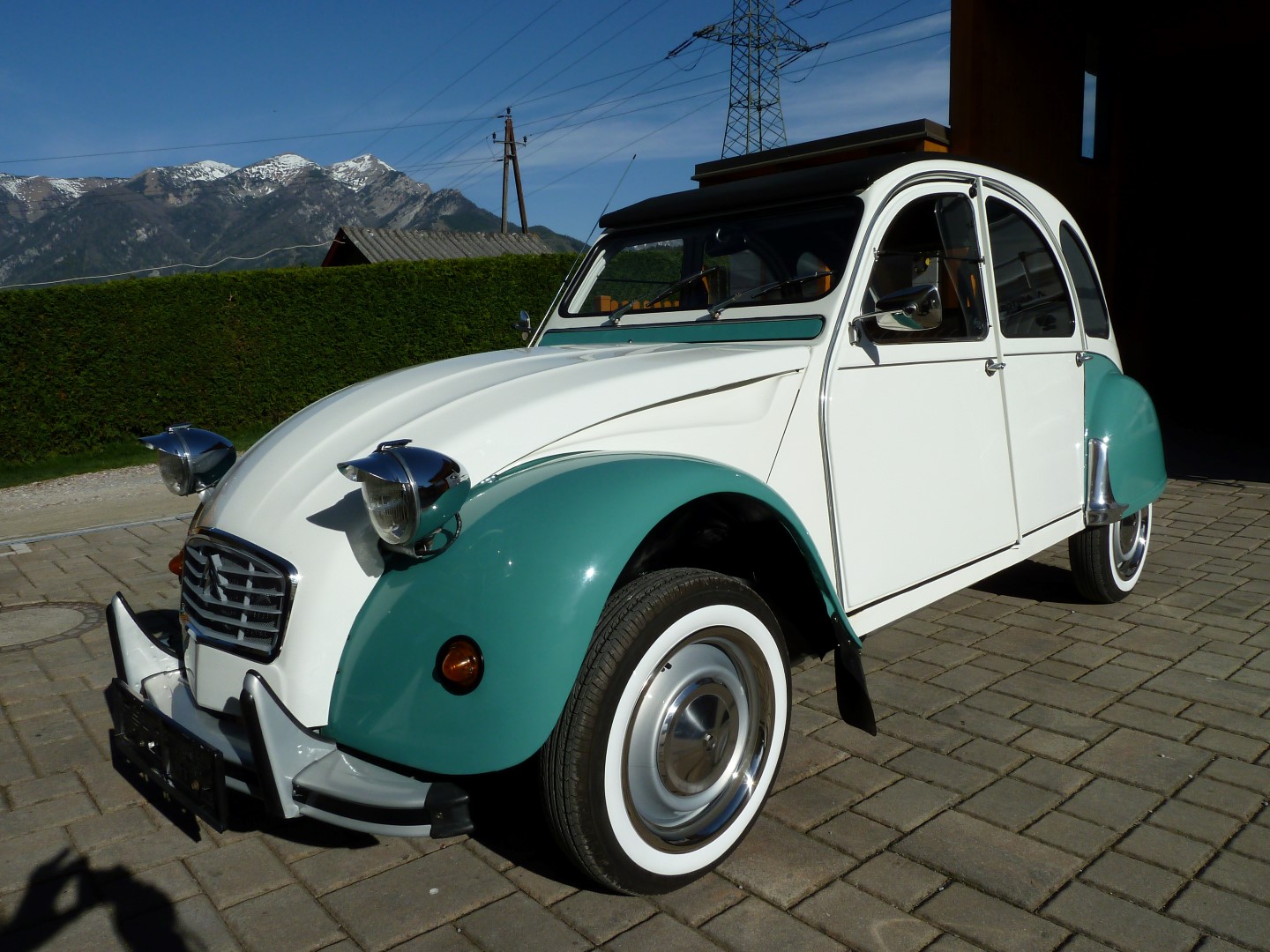 2 CV